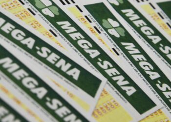 Mega-Sena acumula e prêmio principal vai para R$ 10 milhões