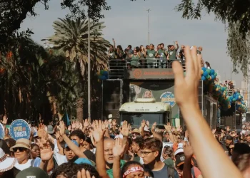 Marcha para Jesus reúne público evangélico em São Paulo